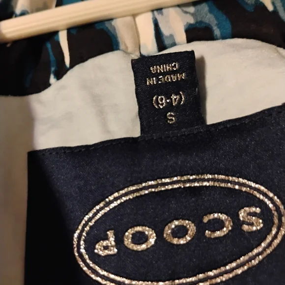 Light Blue silkyLong Coat with Blue White inner lining 17 inc p2p 45 inch long - Picture 3 of 12